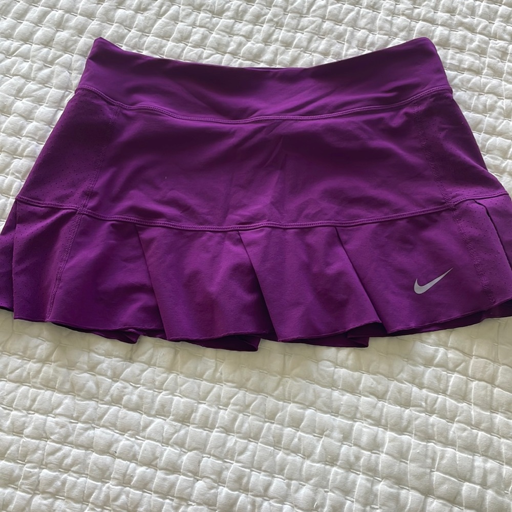 Nike Tennis Skirt. Medium